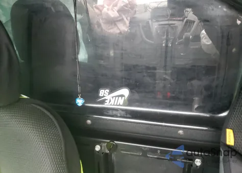 2017 Ford Transit T-250 z USA, uszkodzony, nr VIN 1FTYR1ZM7HKA88923